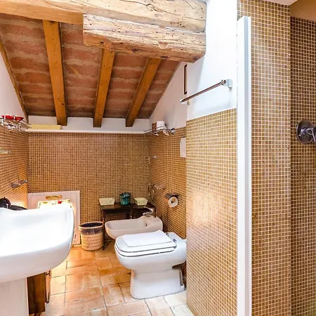 Altabella Panoramic Tower * Bologna