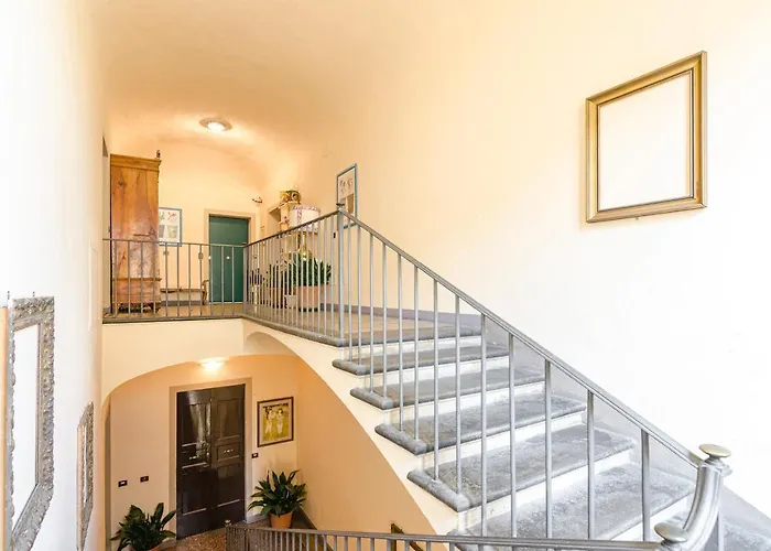 Altabella Panoramic Tower