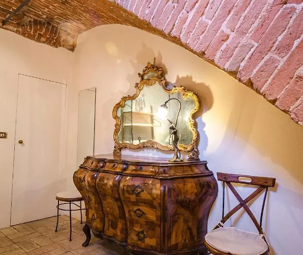 Altabella Panoramic Tower * 博洛尼亚