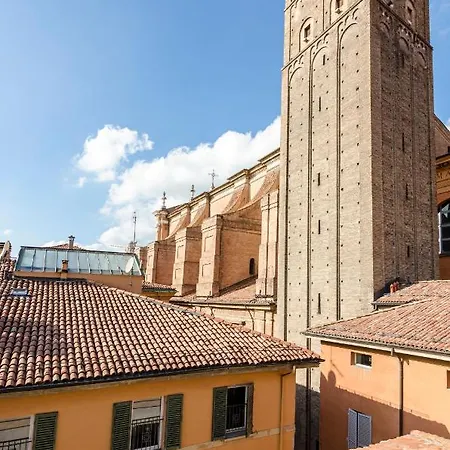 Апартаменты Altabella Panoramic Tower *