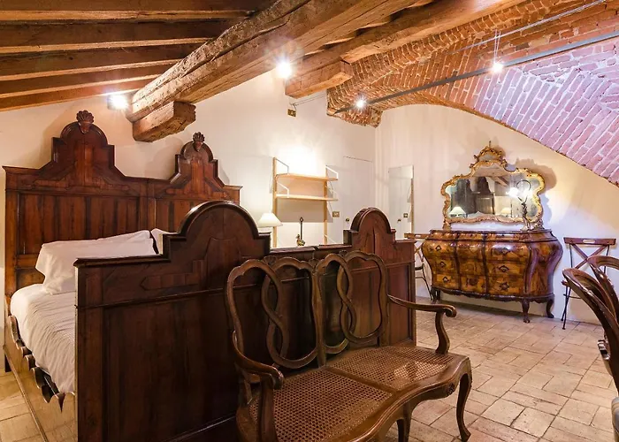 Altabella Panoramic Tower Apartment Bologna